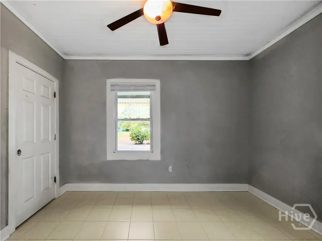 109 W 57th Street Savannah GA 31405