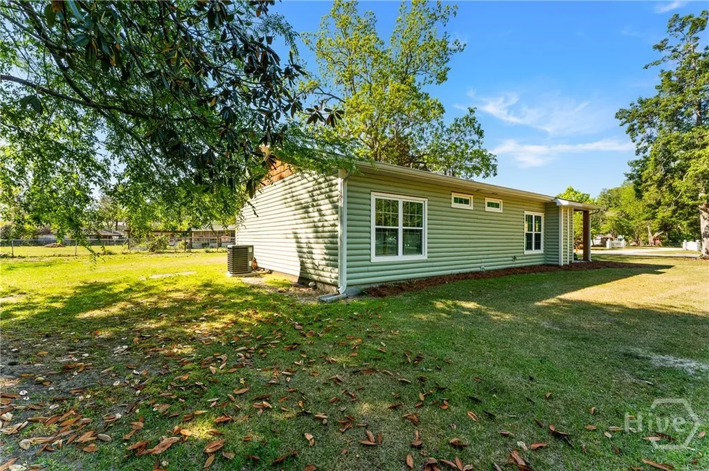 406 Church Street Guyton GA 31312