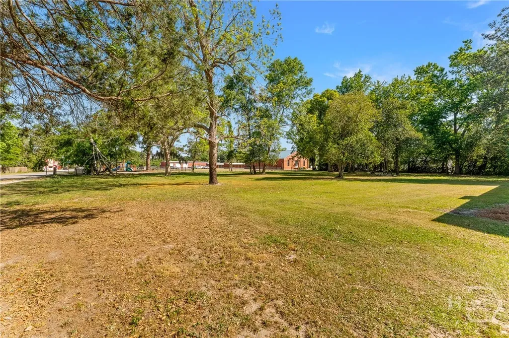 406 Church Street Guyton GA 31312