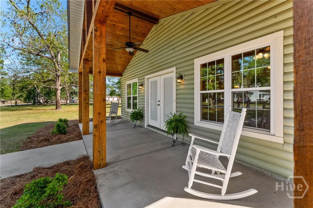 406 Church Street Guyton GA 31312