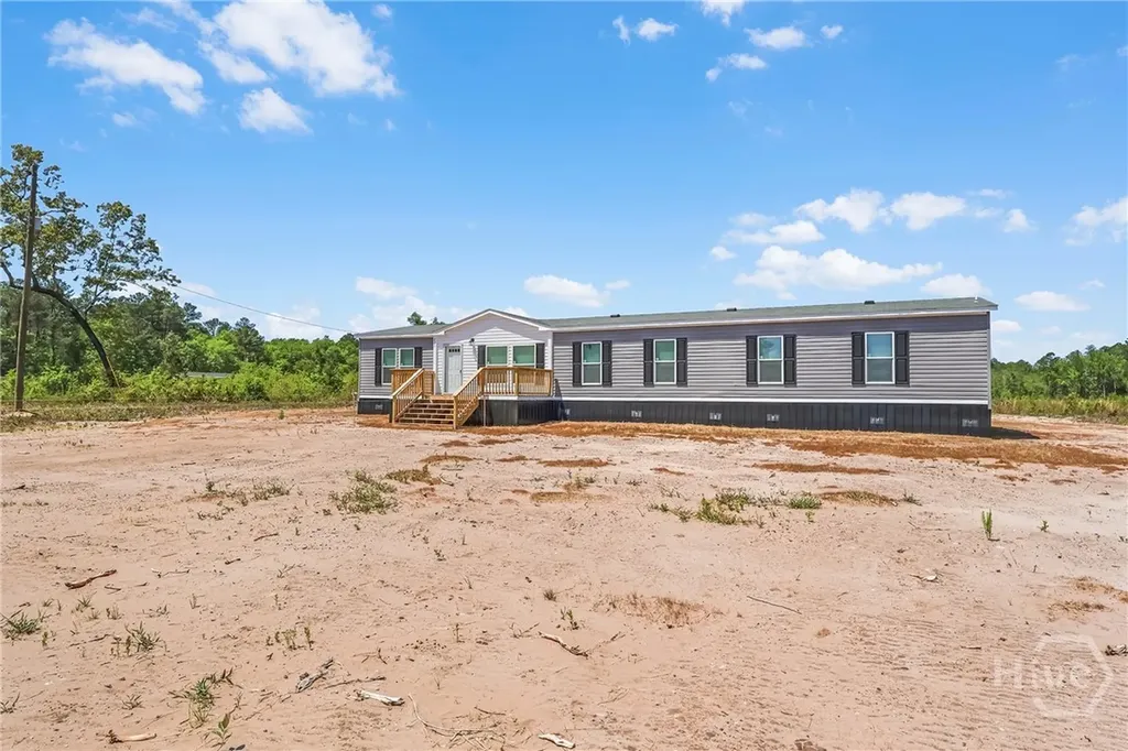 221 County Line Road Hinesville GA 31313
