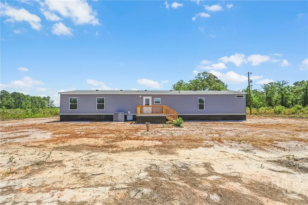 221 County Line Road Hinesville GA 31313