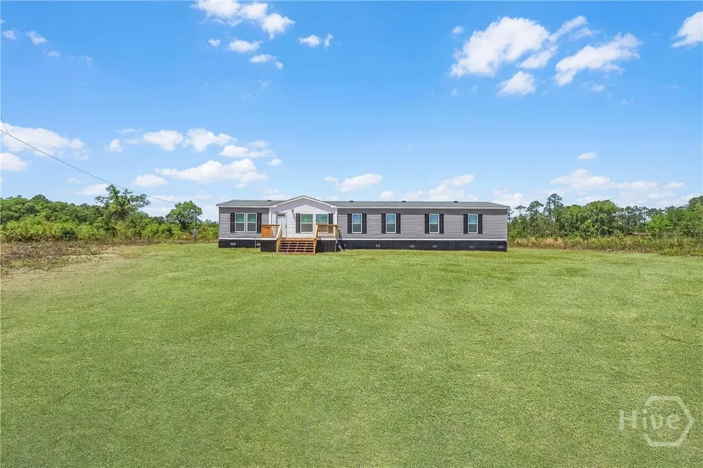 221 County Line Road Hinesville GA 31313
