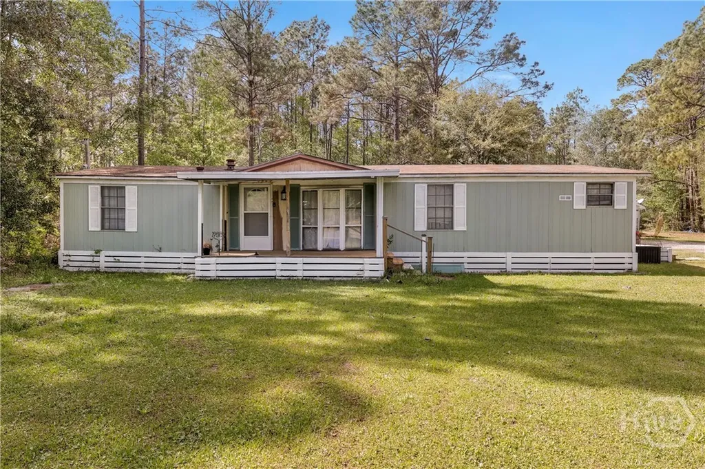 476 Cypress Bay Loop Road Ellabell GA 31308