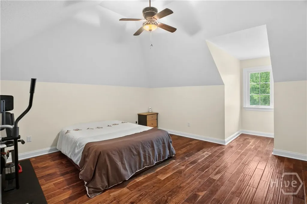 1198 Fiddlers Cove NE Townsend GA 31331