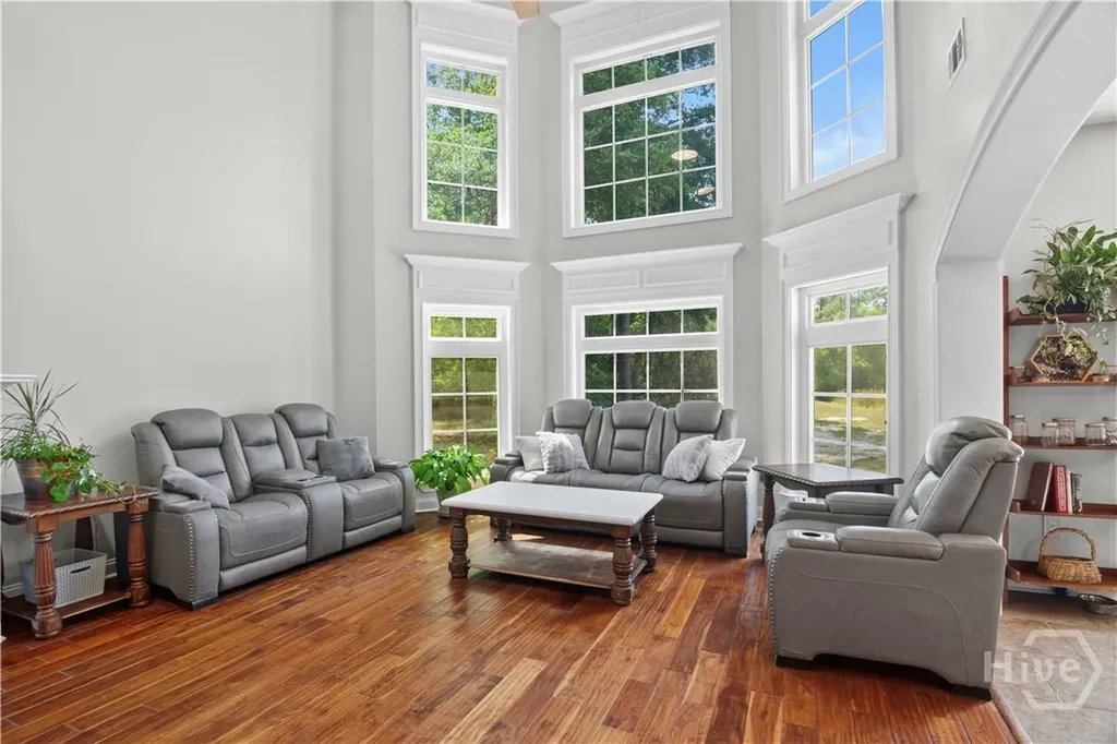 1198 Fiddlers Cove NE Townsend GA 31331