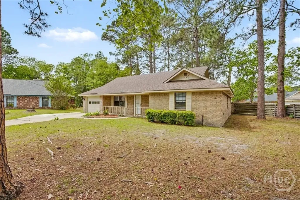 761 Robin Hood Drive Hinesville GA 31313
