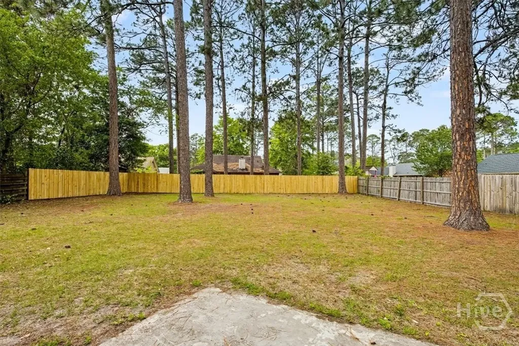 761 Robin Hood Drive Hinesville GA 31313