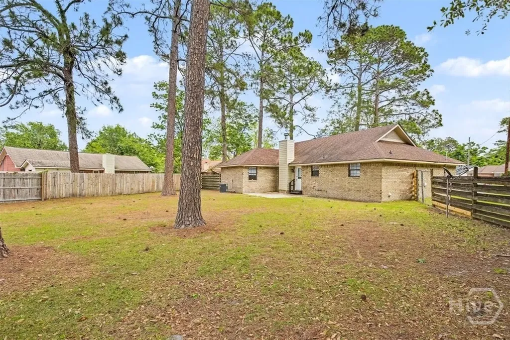 761 Robin Hood Drive Hinesville GA 31313