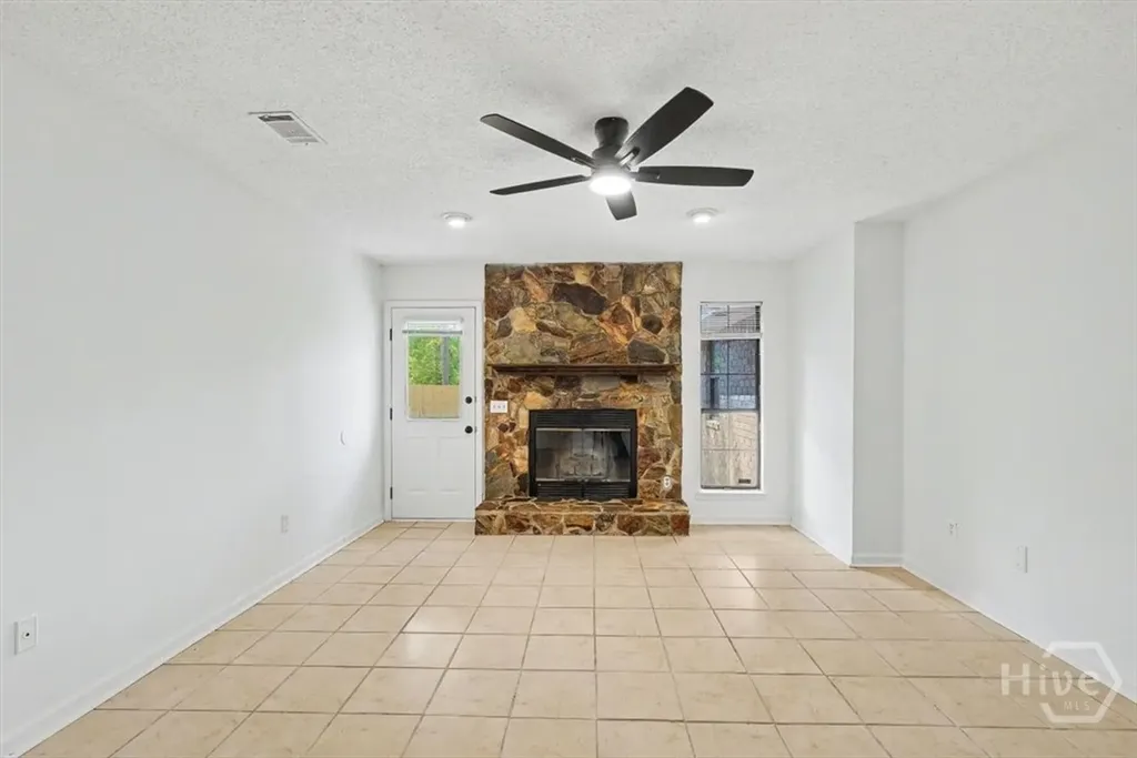 761 Robin Hood Drive Hinesville GA 31313