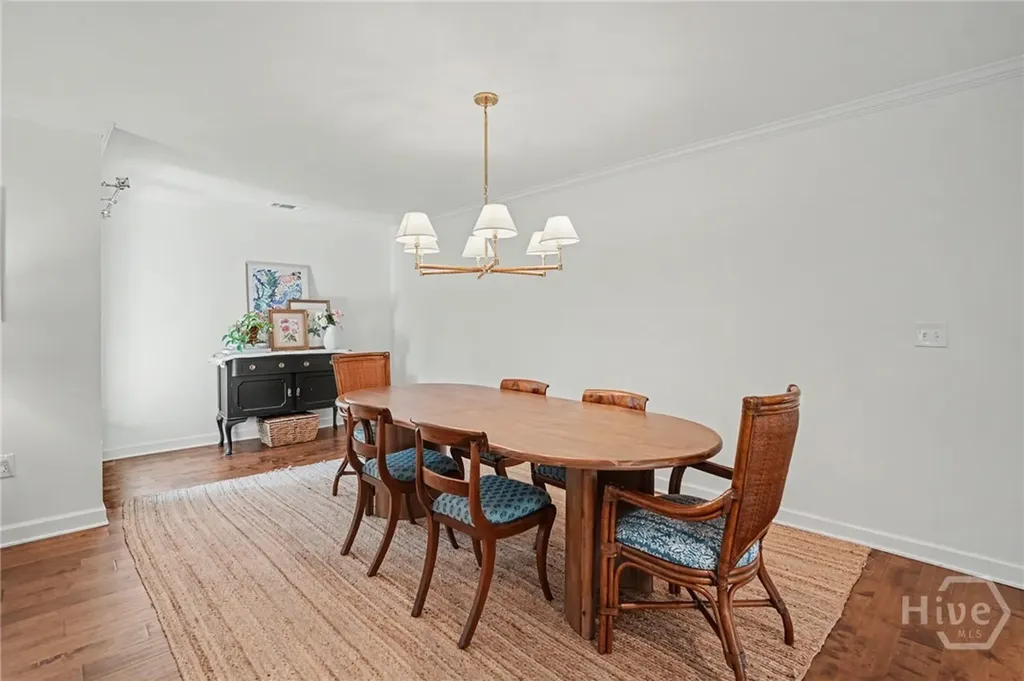 2 Brooks Lane Savannah GA 31411