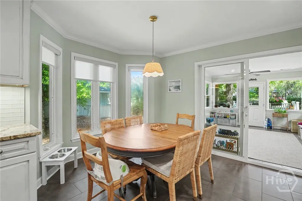 2 Brooks Lane Savannah GA 31411