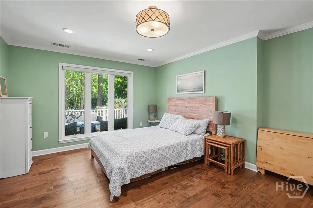 2 Brooks Lane Savannah GA 31411
