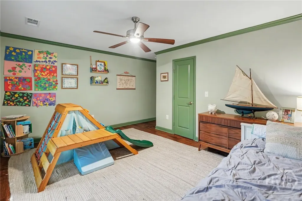 2 Brooks Lane Savannah GA 31411