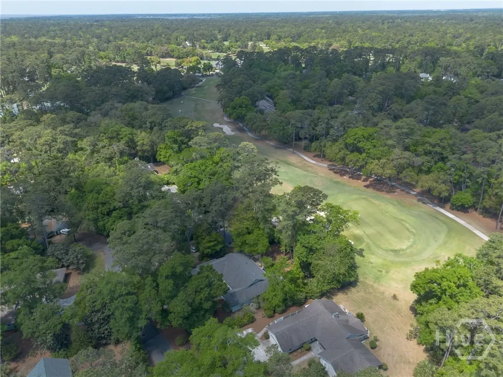 2 Brooks Lane Savannah GA 31411