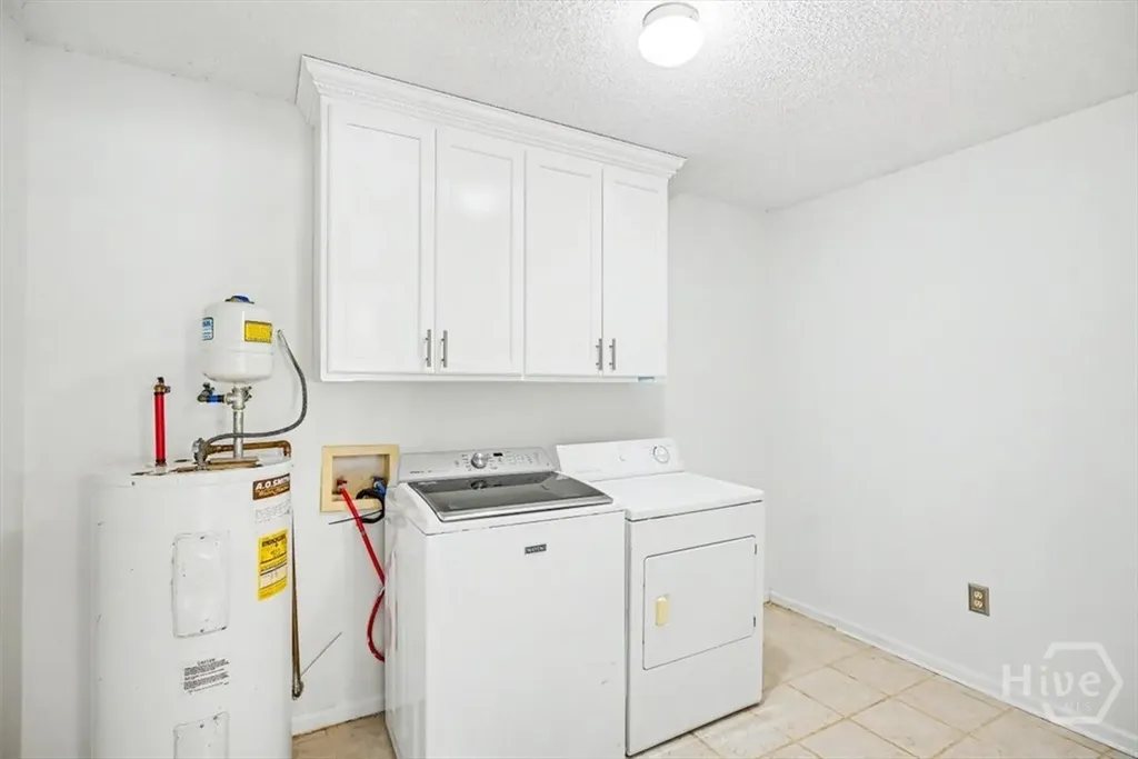 762 Robin Hood Drive Hinesville GA 31313