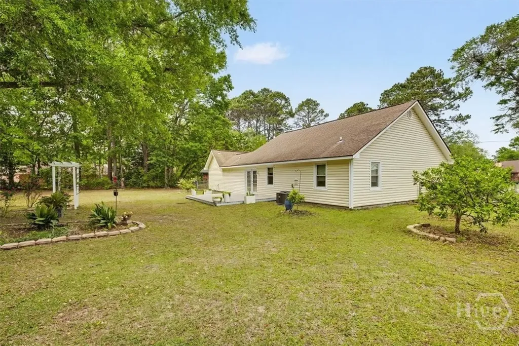 762 Robin Hood Drive Hinesville GA 31313