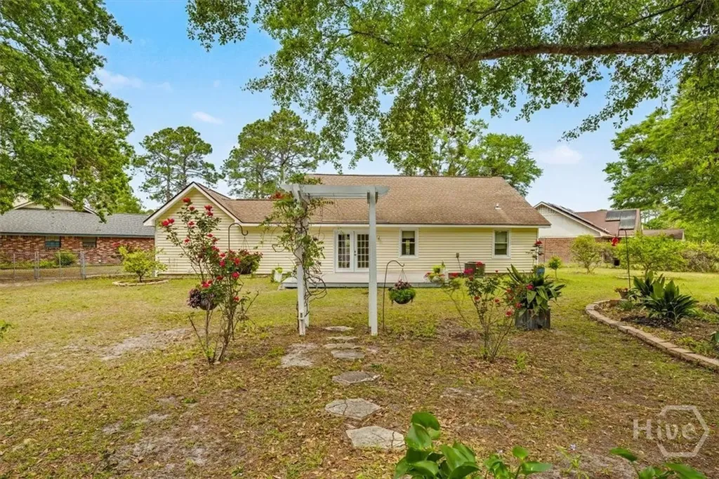 762 Robin Hood Drive Hinesville GA 31313