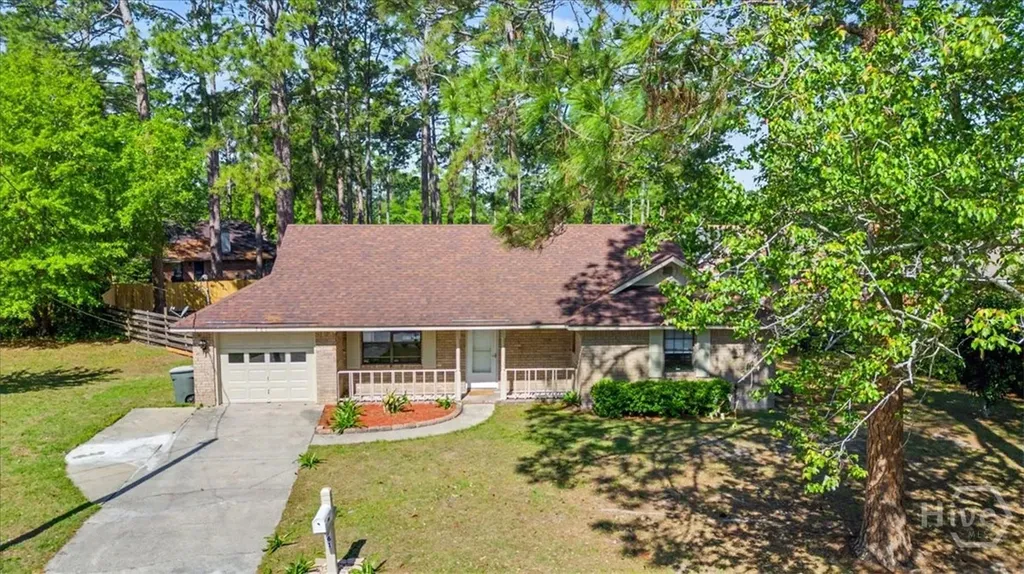 762 Robin Hood Drive Hinesville GA 31313