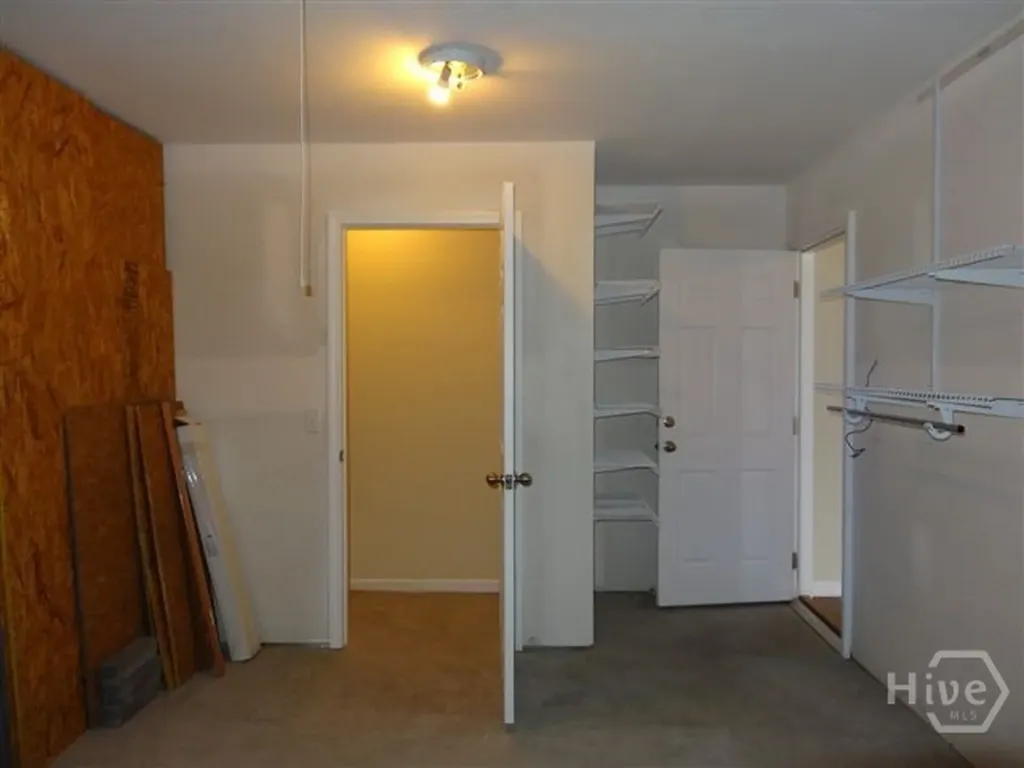 185 Willow Oak Drive Richmond Hill GA 31324