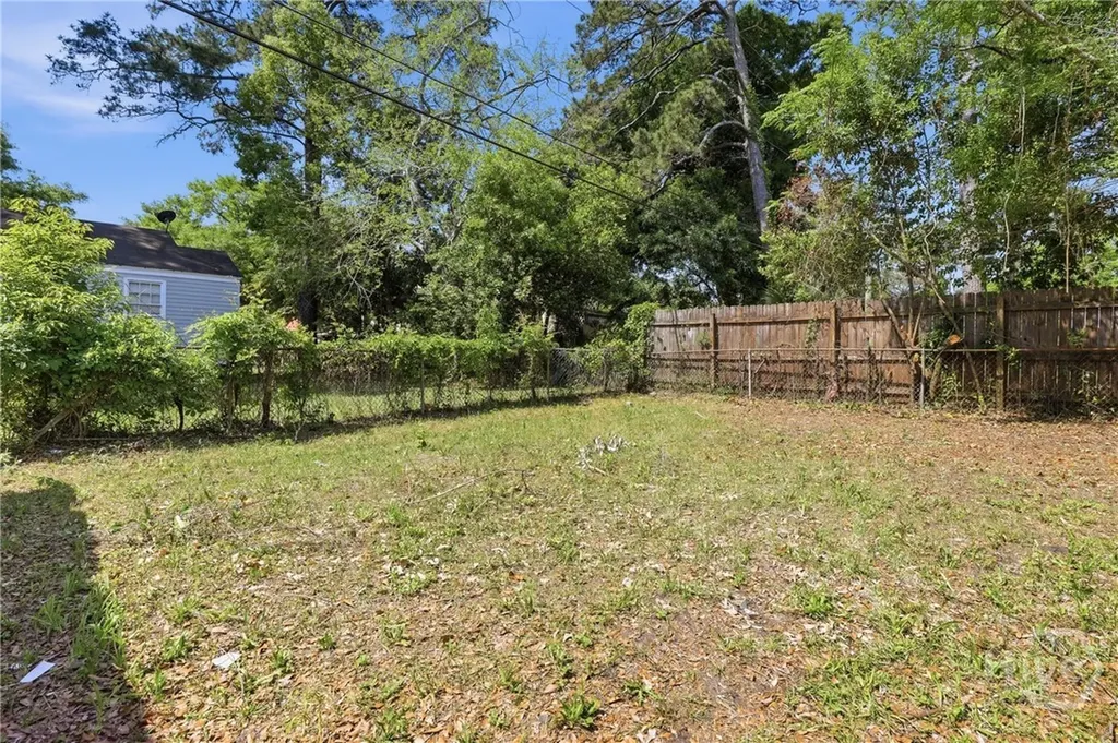 2227 Utah Street Savannah GA 31404