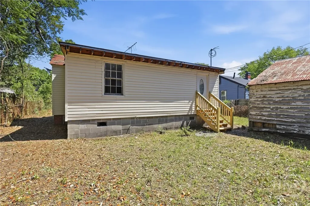 2227 Utah Street Savannah GA 31404