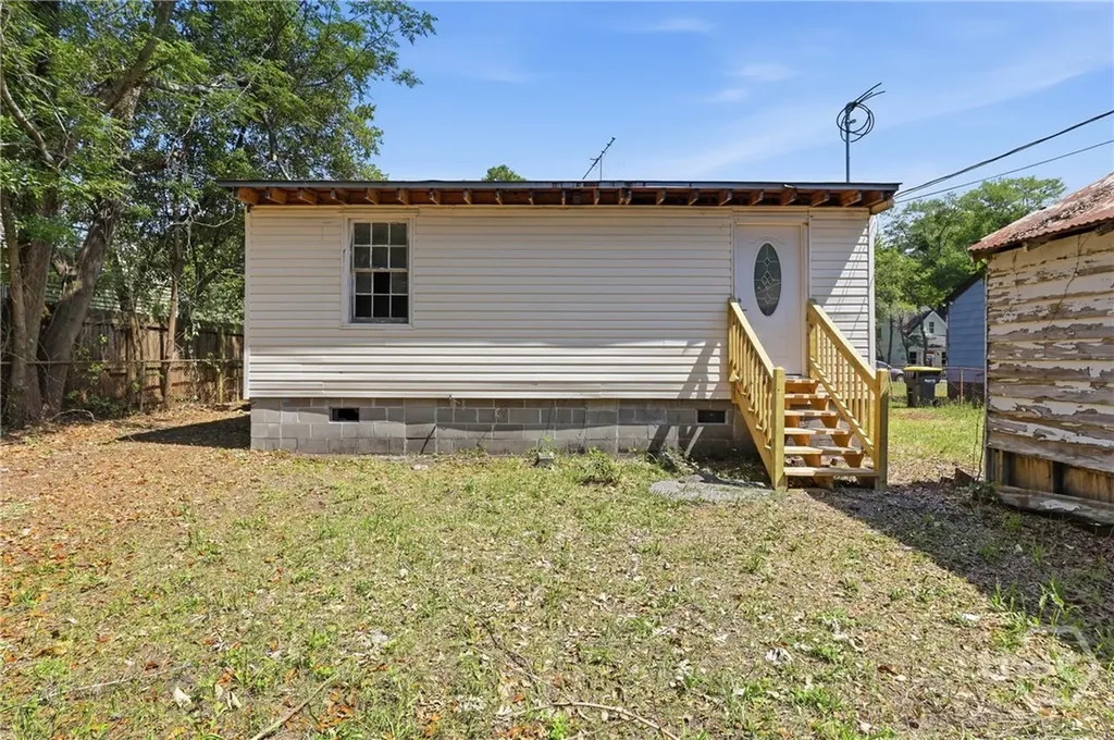 2227 Utah Street Savannah GA 31404