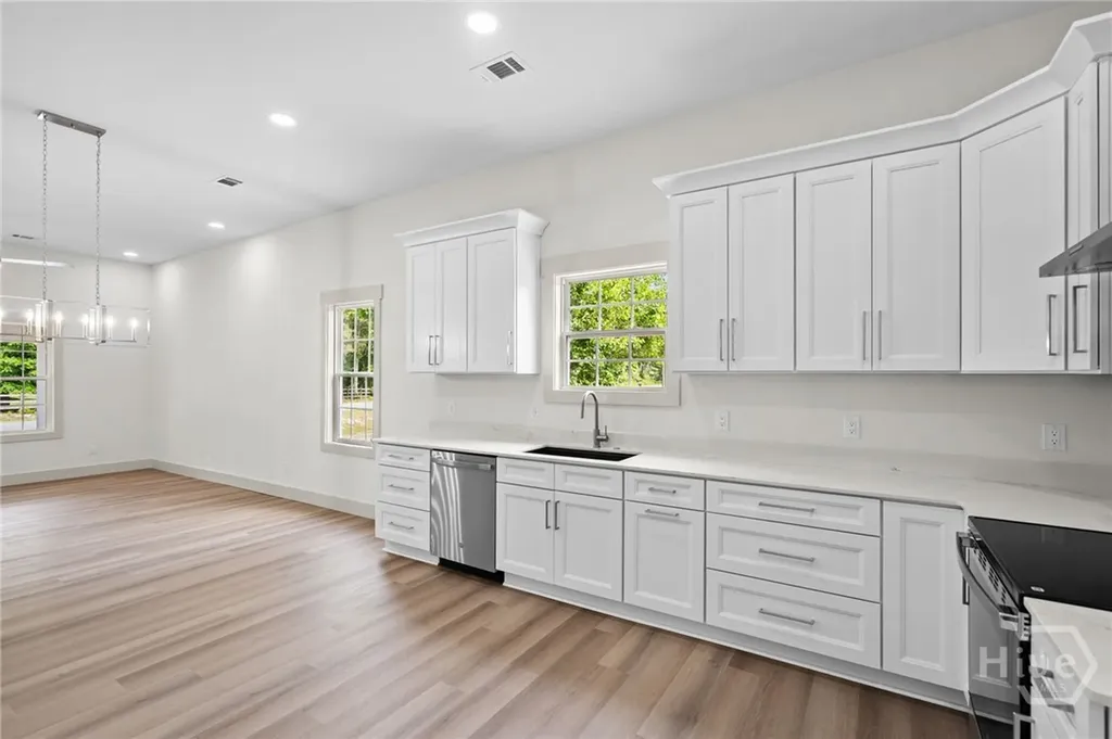 887 Log Landing Road Springfield GA 31329
