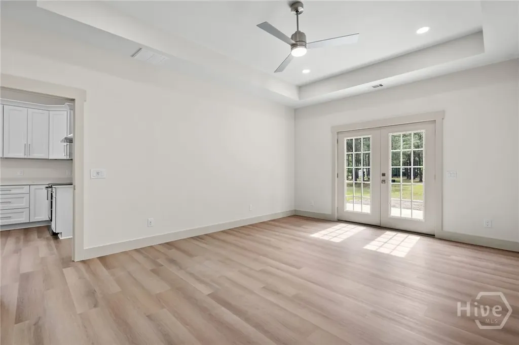 887 Log Landing Road Springfield GA 31329