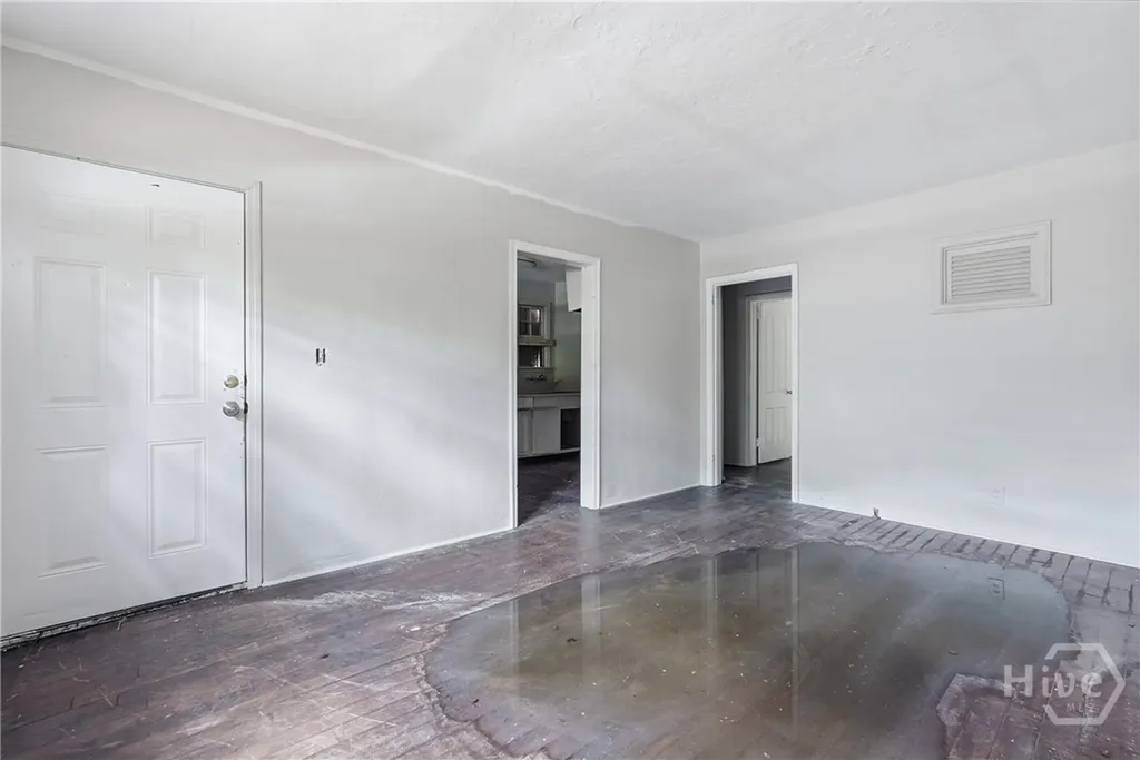 1108 E 54th Street Savannah GA 31404
