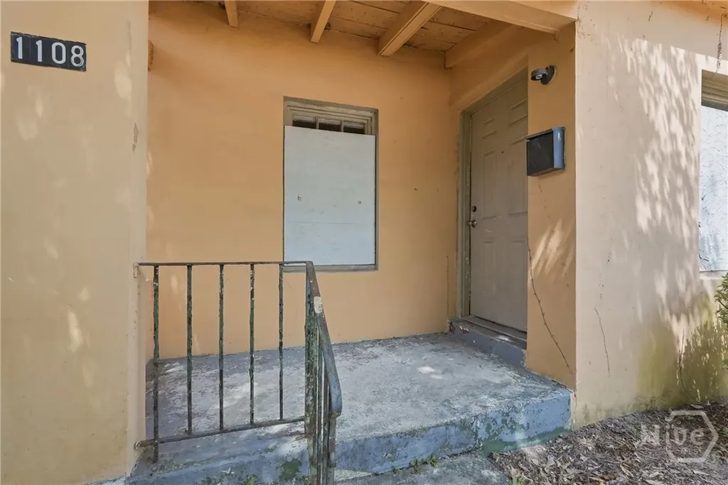 1108 E 54th Street Savannah GA 31404