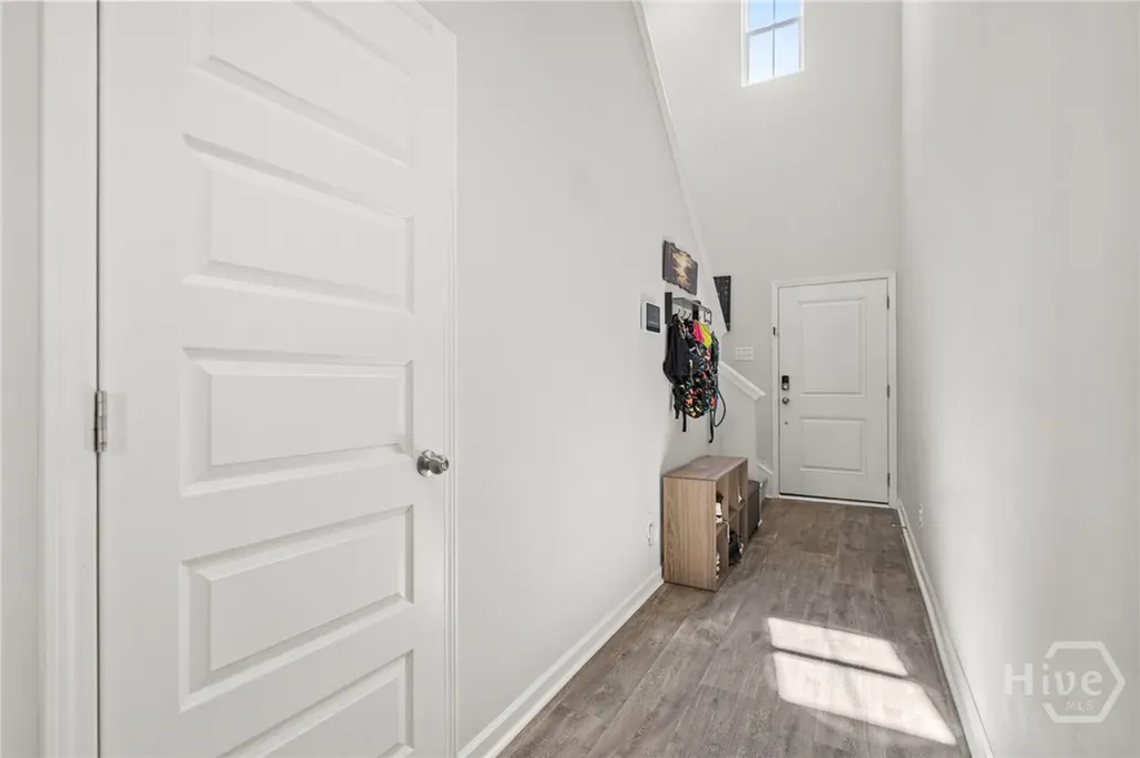 102 Hydrangea Way Savannah GA 31302