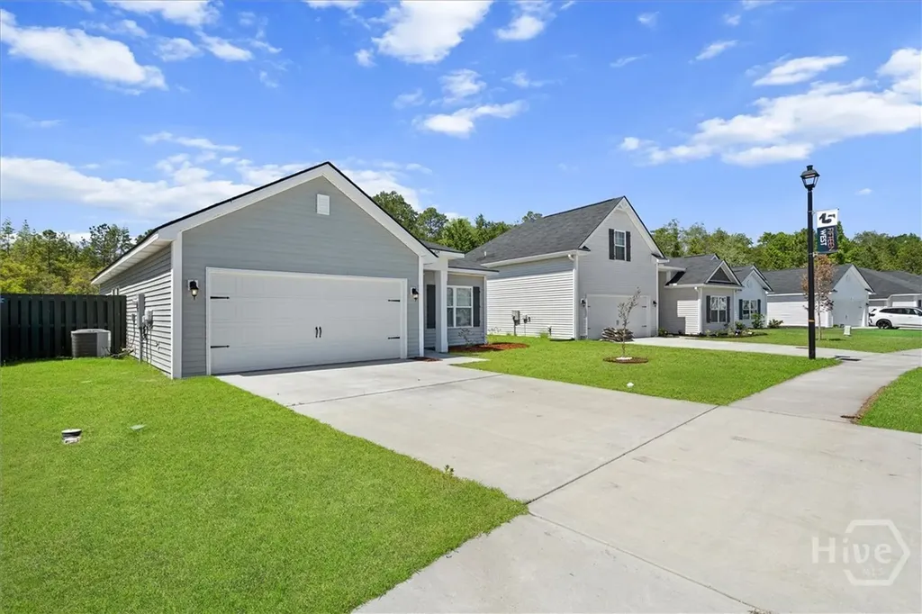 224 Brightleaf Circle Hinesville GA 31313