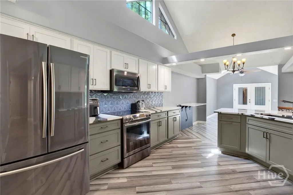 16 Old Martin Lane Richmond Hill GA 31324