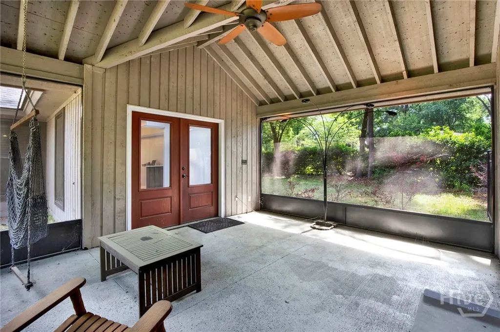 16 Old Martin Lane Richmond Hill GA 31324