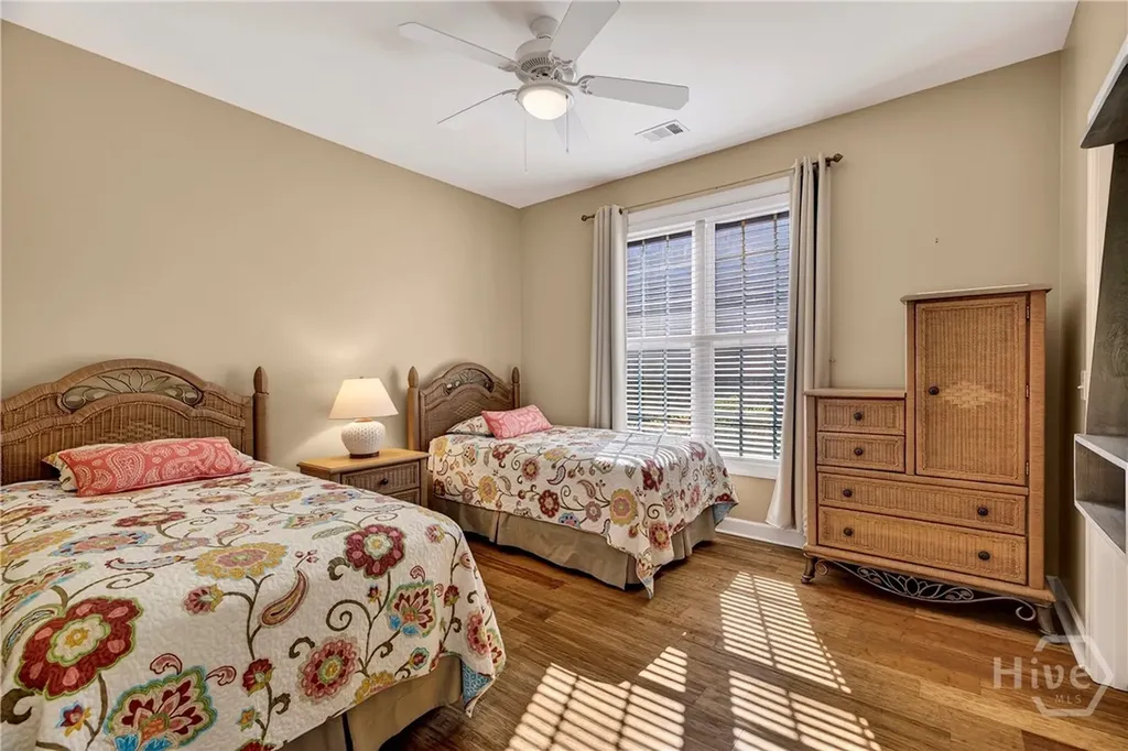 102 Southernwood Place Savannah GA 31405