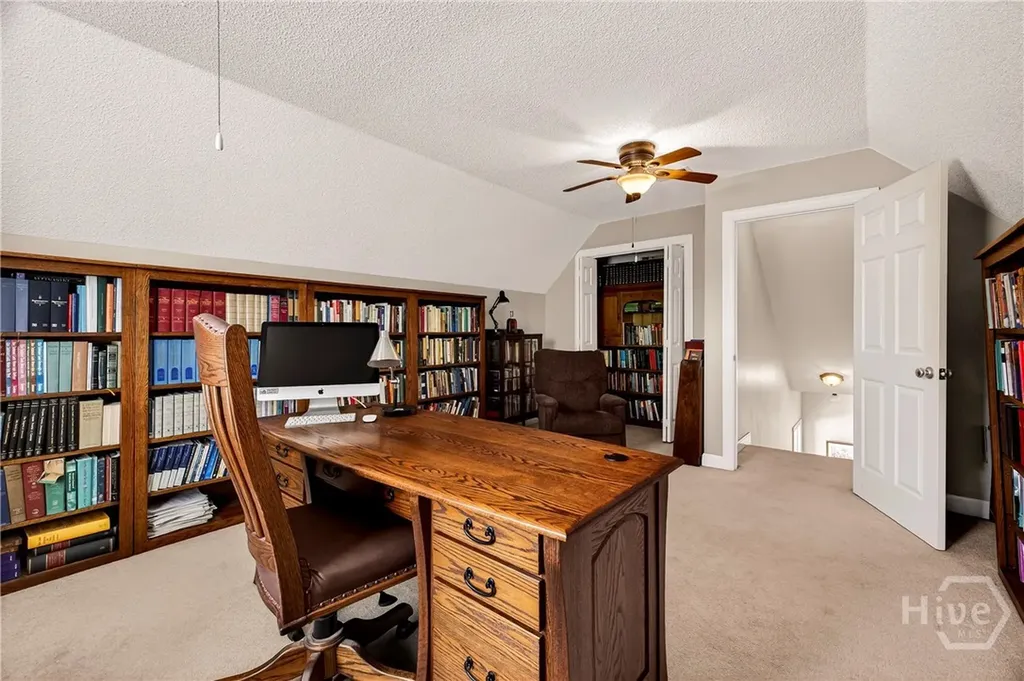 102 Southernwood Place Savannah GA 31405