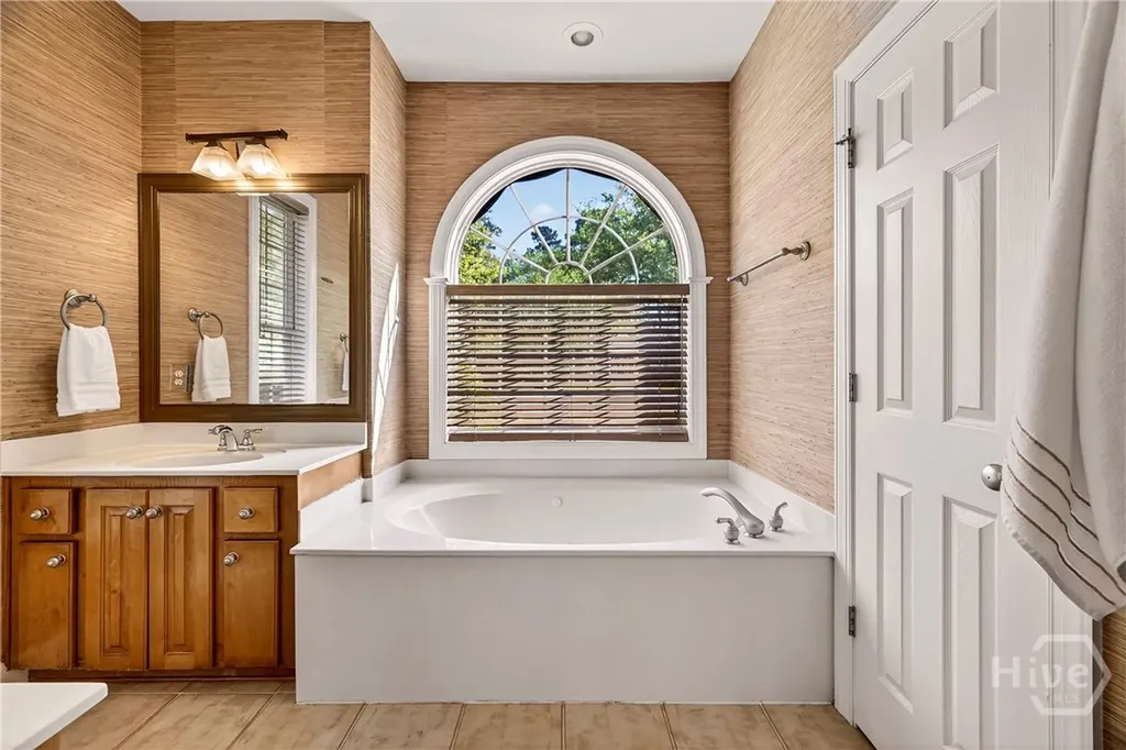 102 Southernwood Place Savannah GA 31405