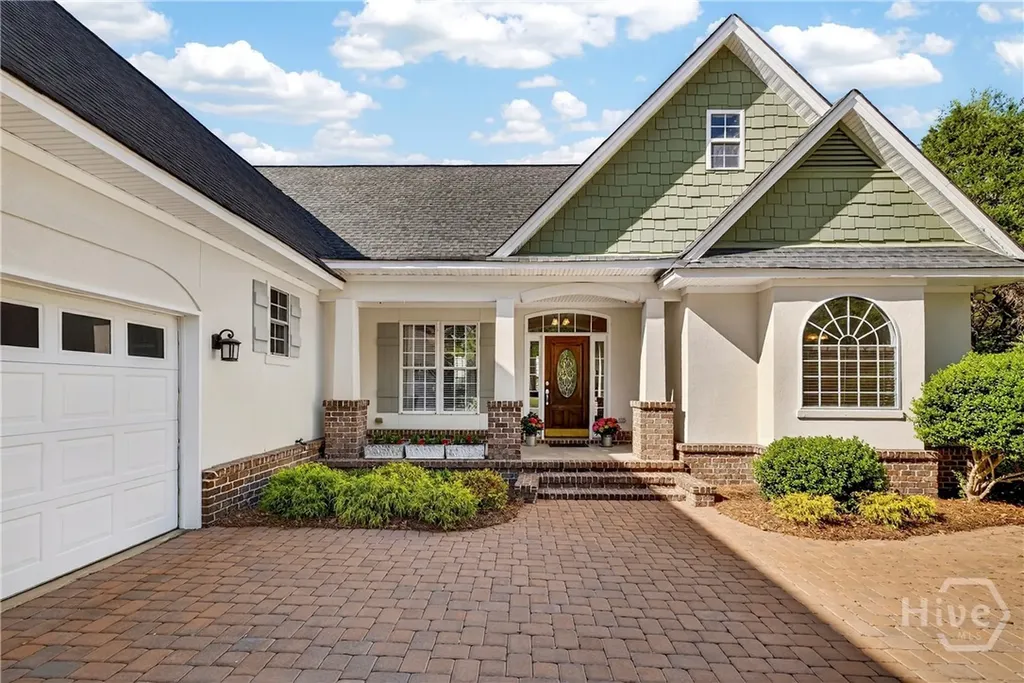 102 Southernwood Place Savannah GA 31405