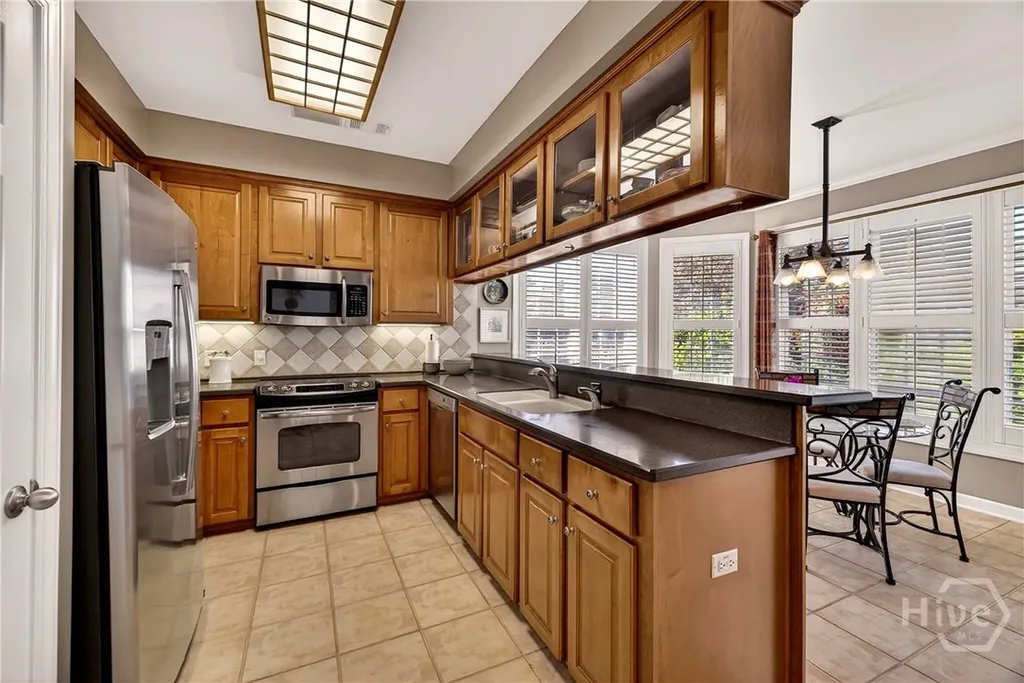 102 Southernwood Place Savannah GA 31405