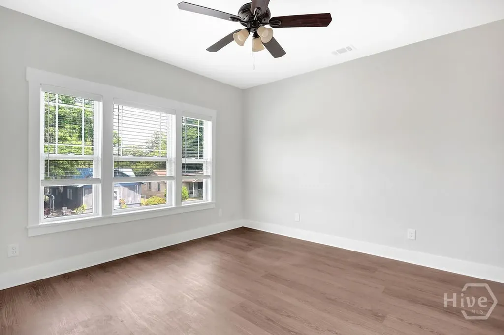 2005 E 38th Street Savannah GA 31404