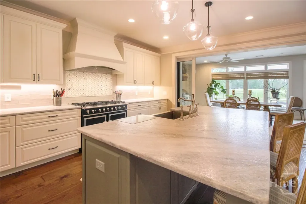 116 Cedar Point Drive Savannah GA