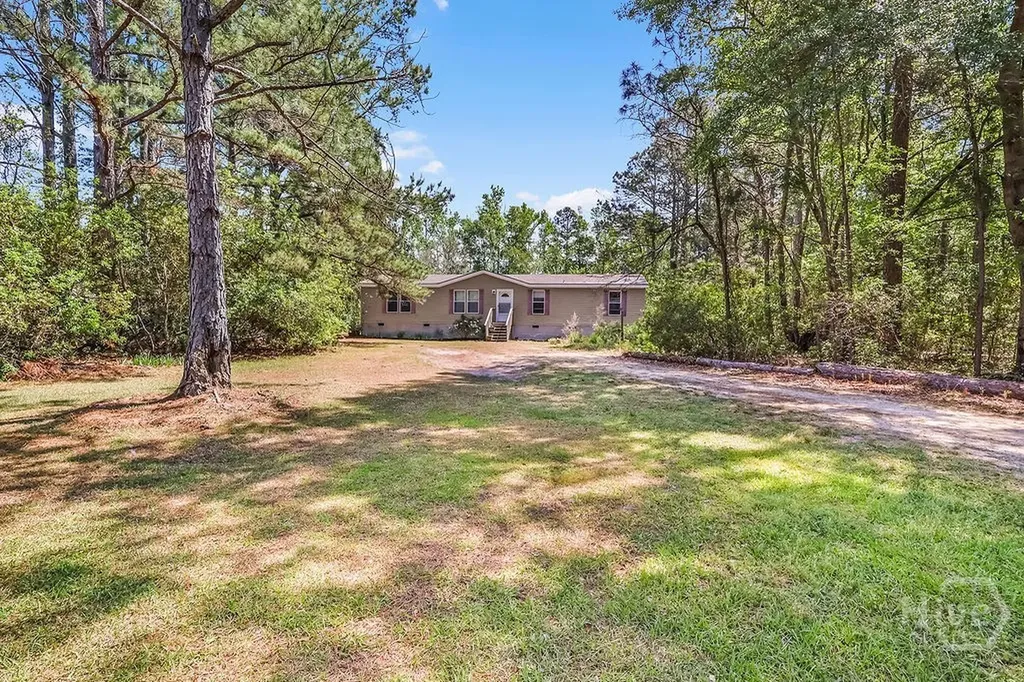 1319 Leefield Station Road Brooklet GA 30415