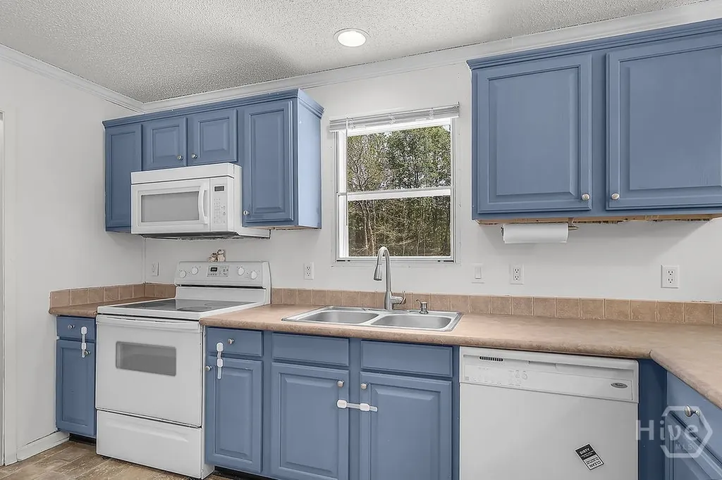 1319 Leefield Station Road Brooklet GA 30415