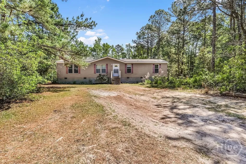 1319 Leefield Station Road Brooklet GA 30415