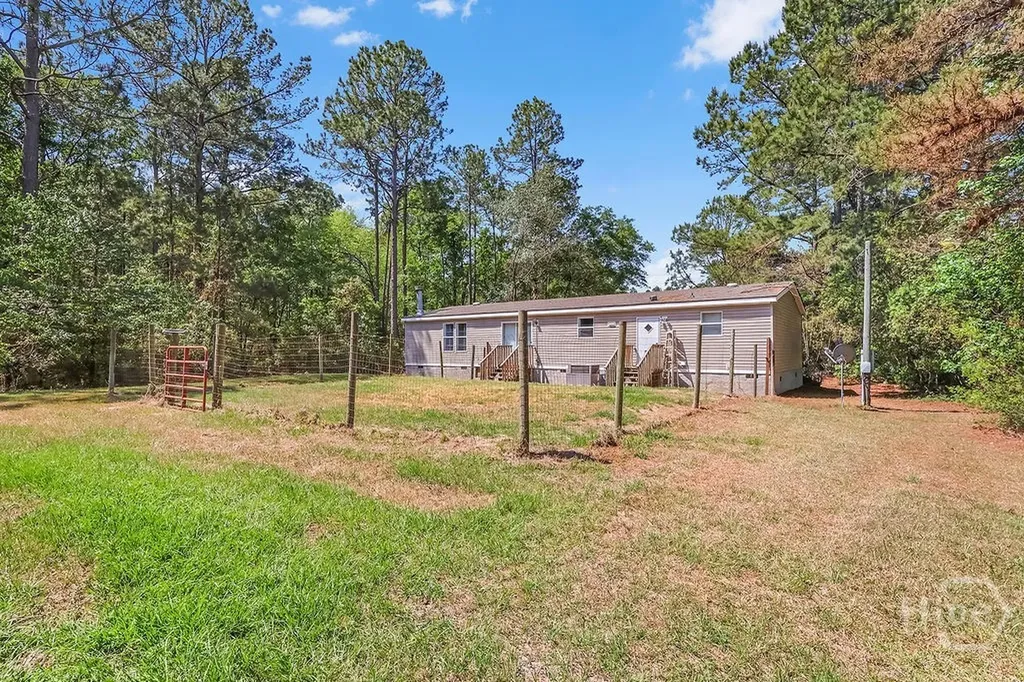 1319 Leefield Station Road Brooklet GA 30415