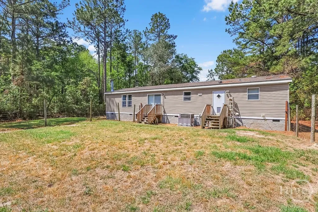 1319 Leefield Station Road Brooklet GA 30415