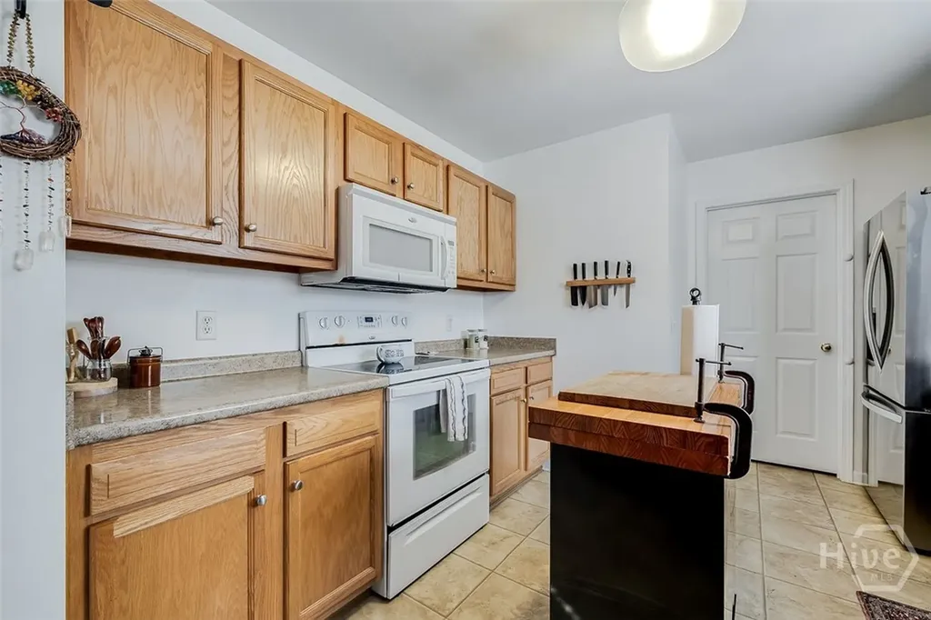 282 Barrister Circle Guyton GA 31312
