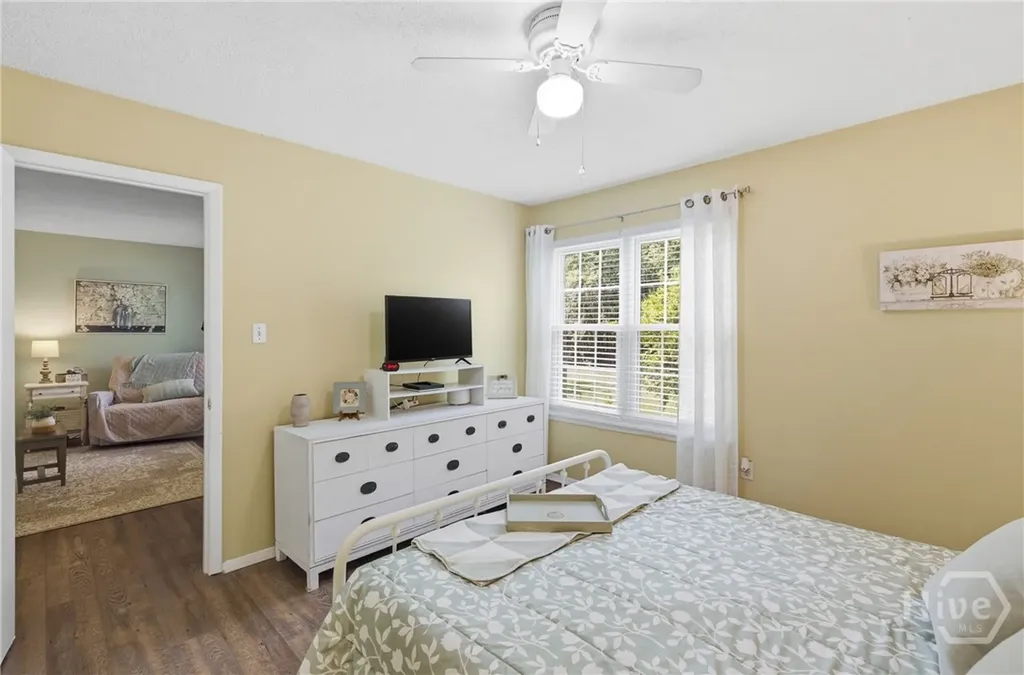 401 N Cromwell Road Savannah GA 31410