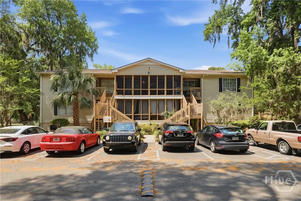 401 N Cromwell Road Savannah GA 31410